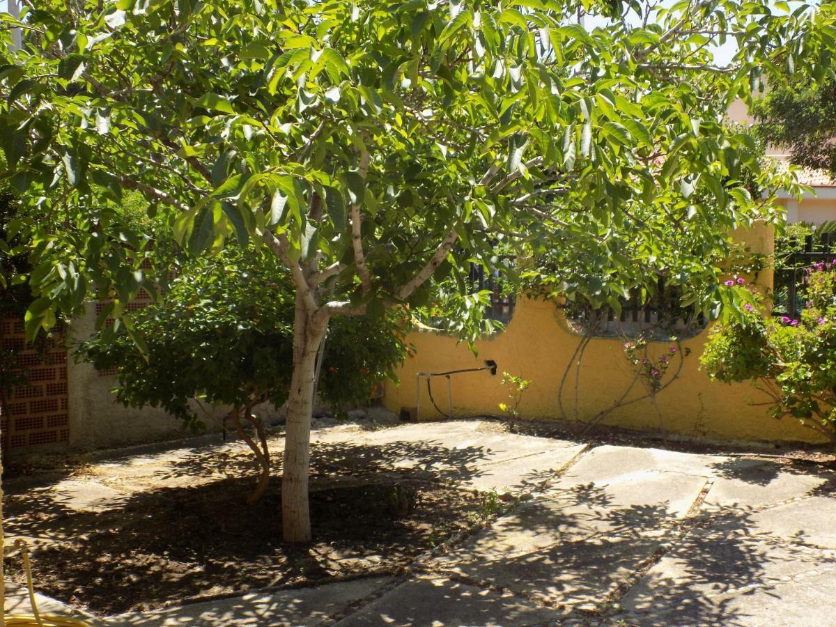 Casa Vacanze Gardenia Solanas  Dış mekan fotoğraf
