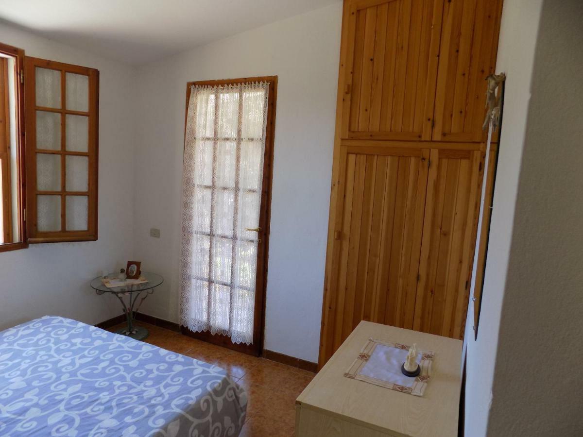Casa Vacanze Gardenia Solanas  Dış mekan fotoğraf