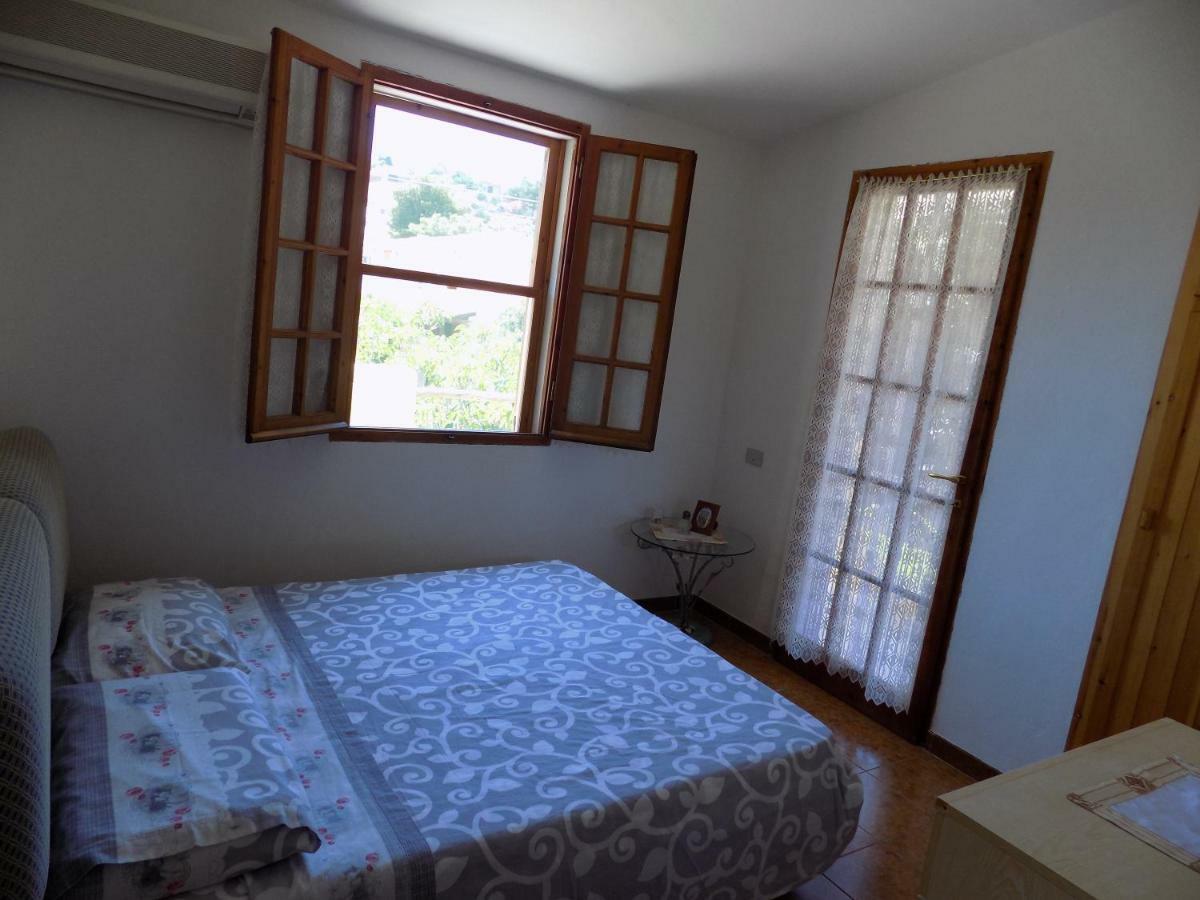 Casa Vacanze Gardenia Solanas  Dış mekan fotoğraf
